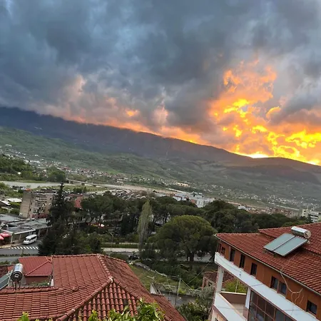 Edis 게스트하우스 3*